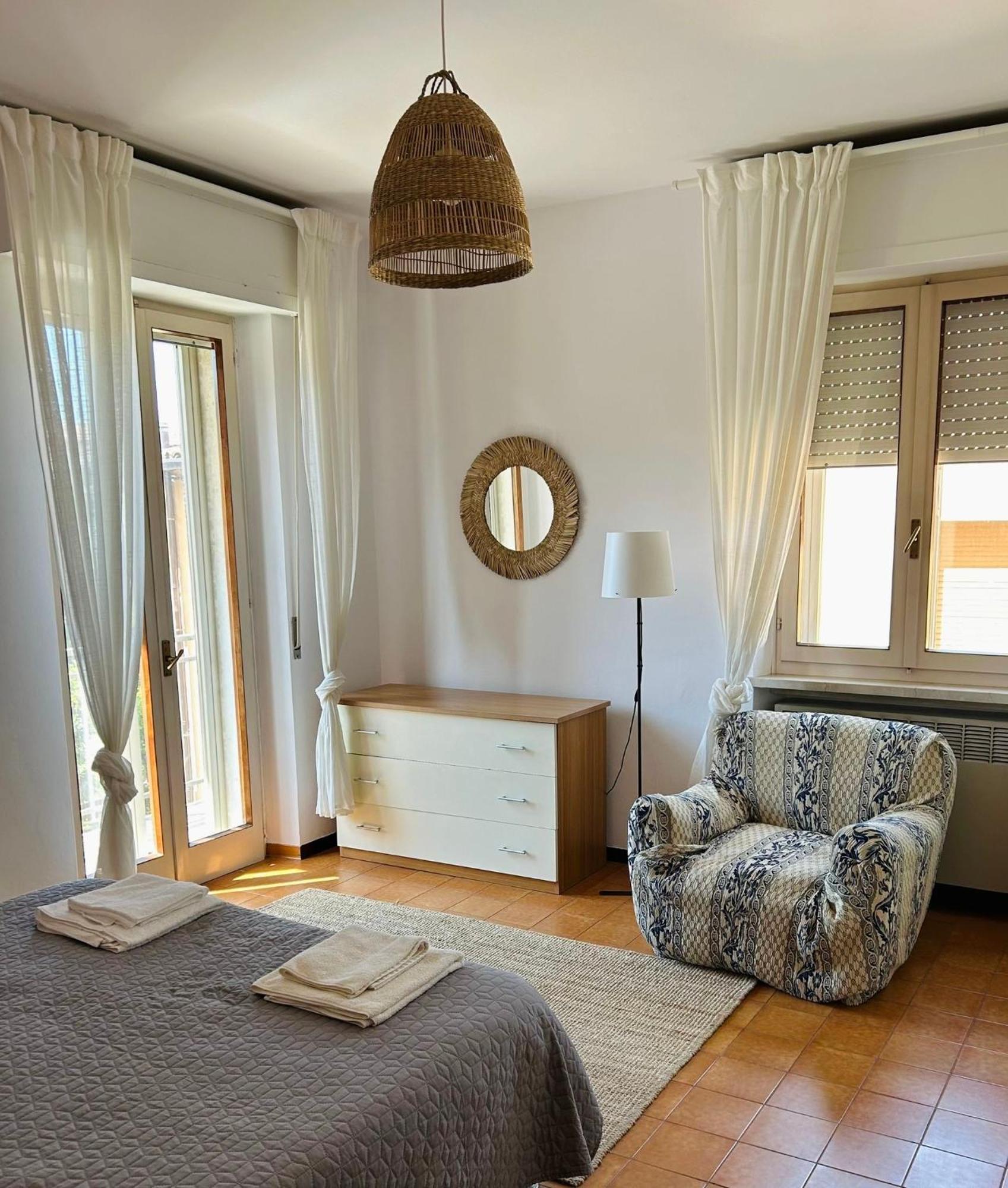 Apartment Al Lago, Torri Del Benaco Exterior photo